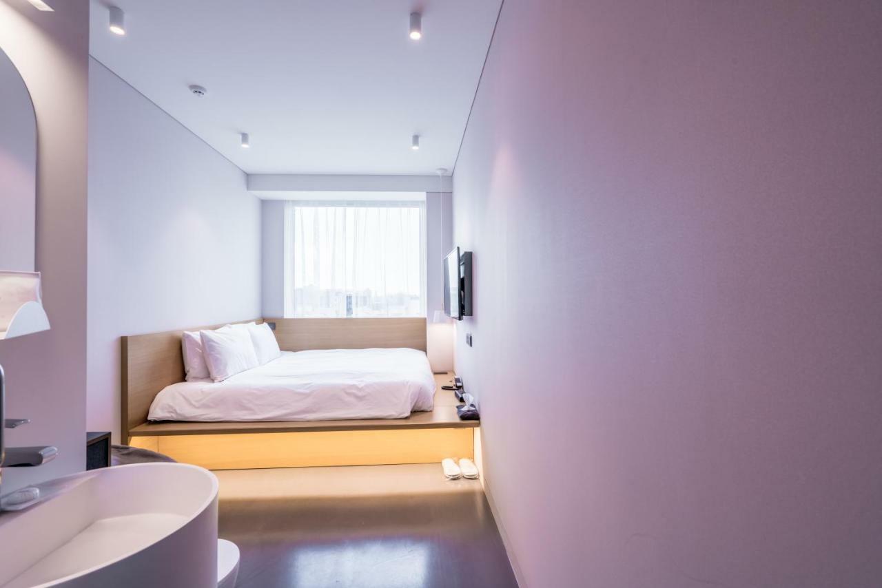 โรงแรม Patio 7 โซล